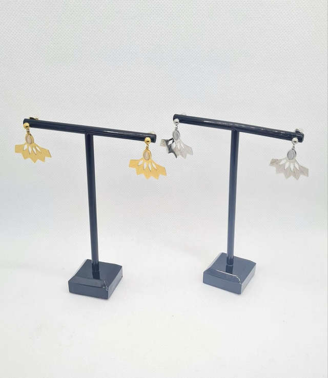 Clous d'oreilles "Apache" en acier inoxydable or ou argent 