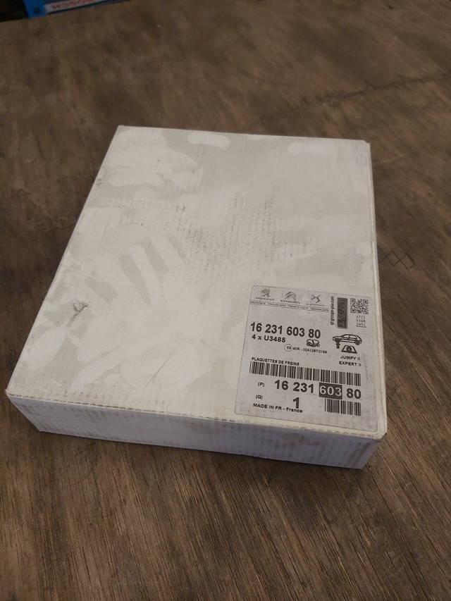 1623160380 - Jeu de 4 plaquettes de frein