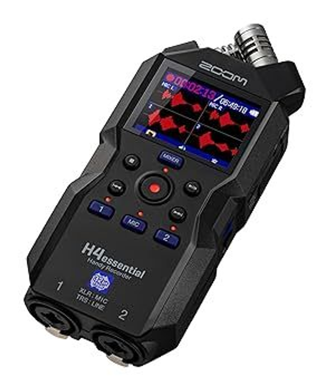  Zoom H4 essential