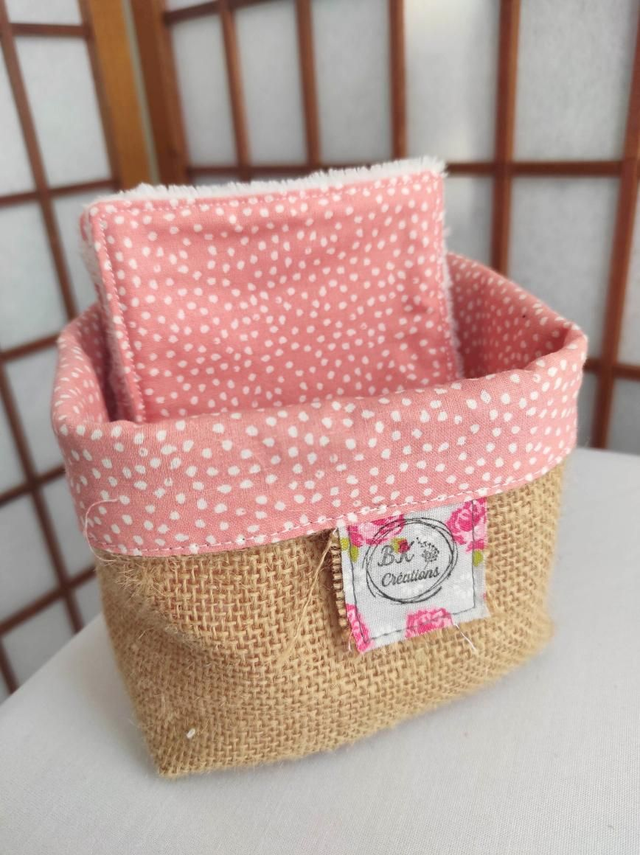 Panier jute et cotons assortis rose/blanc