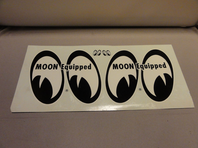 Mooneyes decals