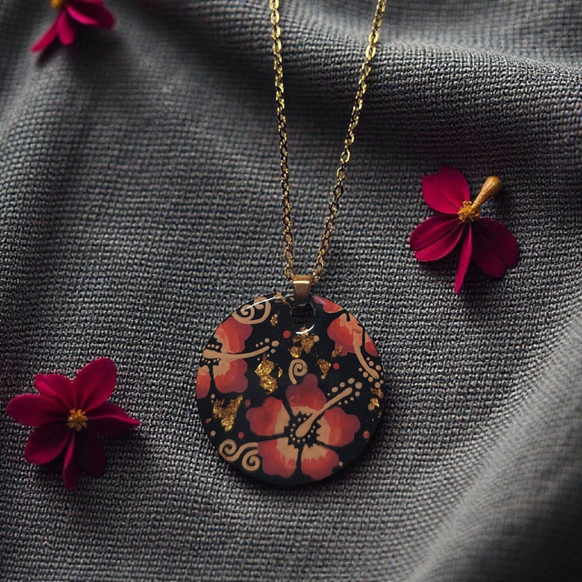 Collier dessiné Flora acier inoxydable rouge