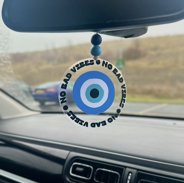 ‘No Bad Vibes’ Car Hanger