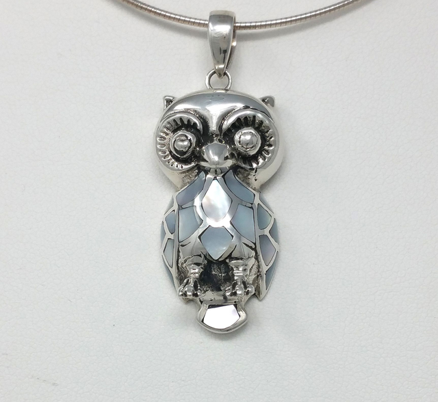 PENDENTIF HIBOU NACRE BLEUE ARGENT MASSIF - VENDU SANS CHAINE - 40071