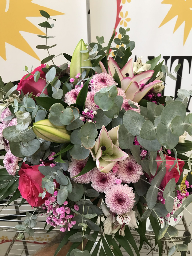 BOUQUET LILIUM/ROSA /CRISANTEM/CLAVELL