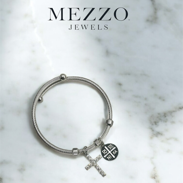 Γυναικείο βραχιόλι ~Cross sparkle~ σε ασημένιο χρώμα 