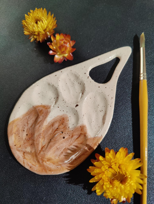 Palette peinture feuille 