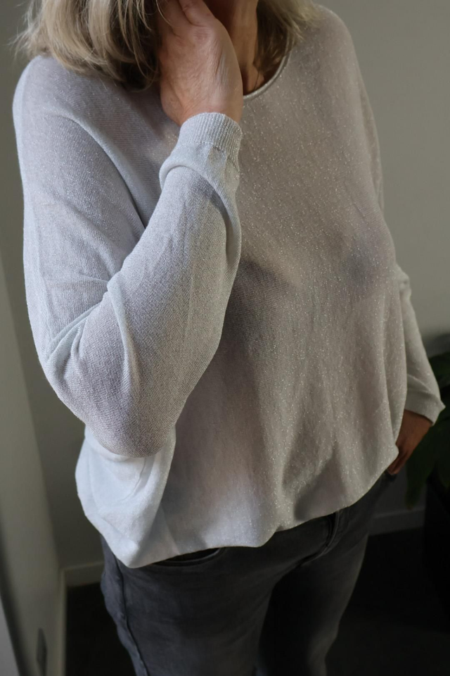 Pull blanc paillettes belle taille 