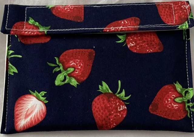 Reusable Snack Bag (Strawberry)