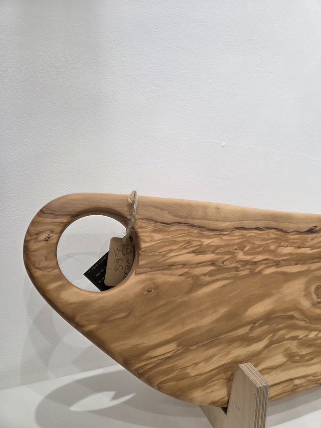 Large Plain Italian Olivewood Wooden Chopping Board With Hole - AH-004