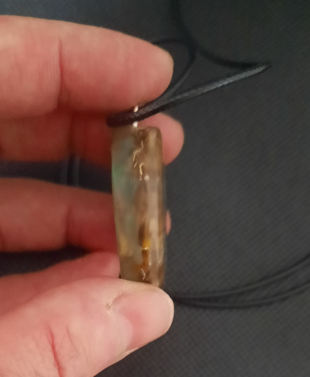 Pendentif Médaillon Orgonite Aventurine verte / Oeil de tigre