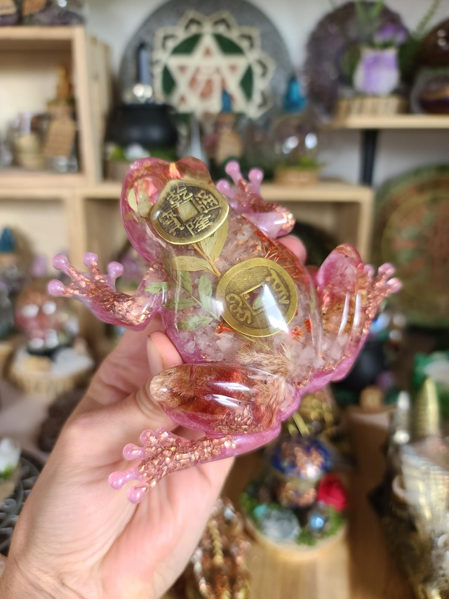 Grenouille Feng Shui Rose