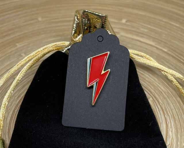 Pin Badge Lightening Bolt 