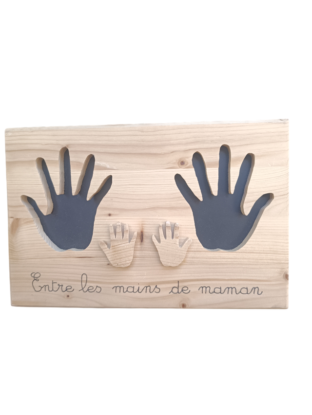 "Dans les mains de Maman"