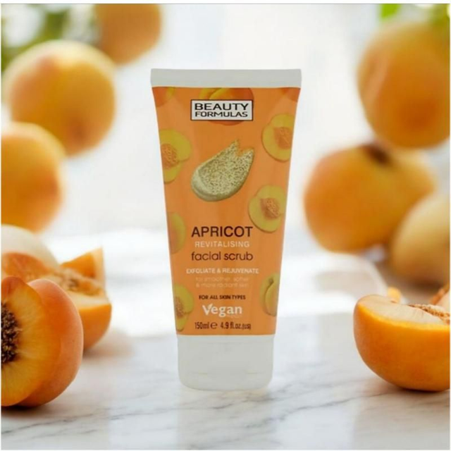 Apricot Revitalising Facial Scrub – 150ML | Deep Cleansing & Exfoliation