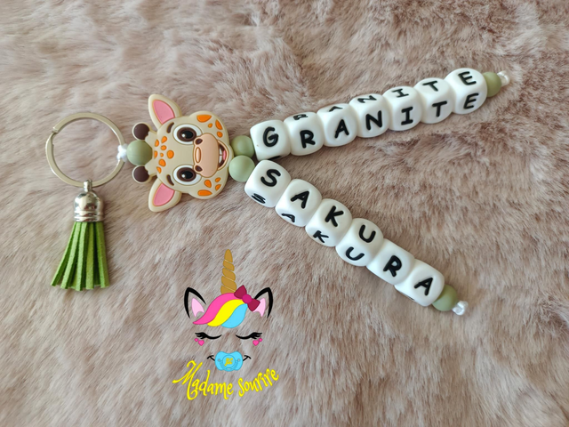 Porte clés 2 branches liées Girafe 