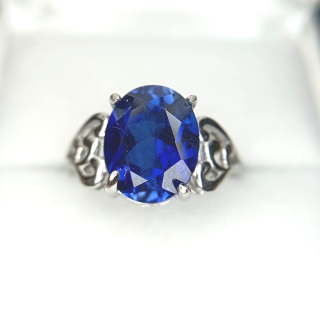 Bague spinelle Bleu (rare)