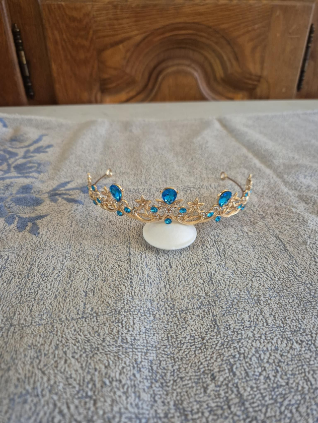 Diadème or et turquoise 