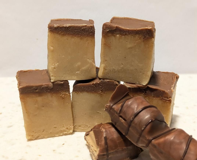 Kinder Bueno fudge, 100g 