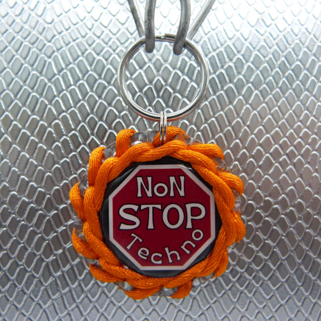 Porte clé Non stop techno