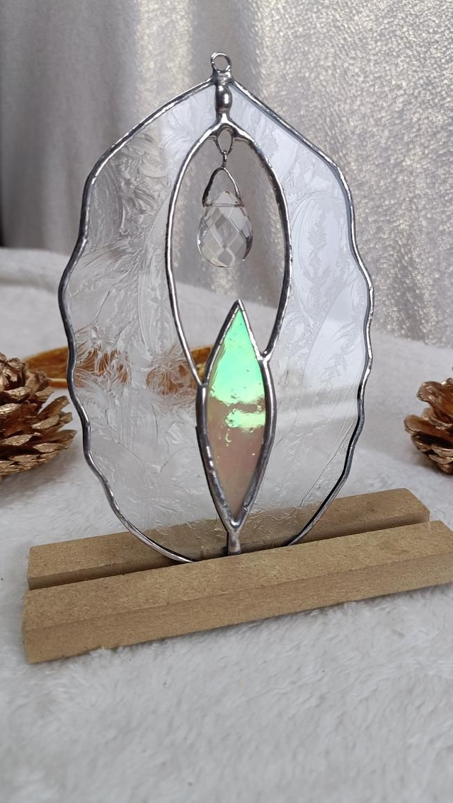 Vulva nacré et verre dentelle 