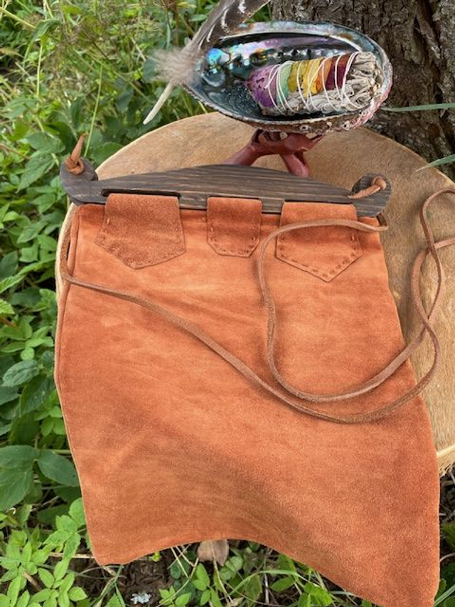 Sac d'inspiration viking en cuir souple 