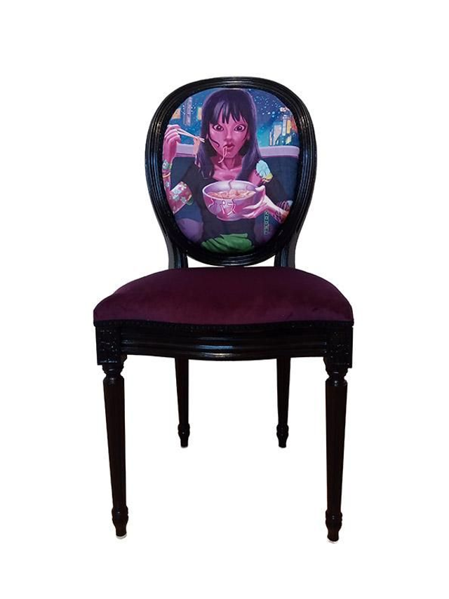 Chaise médaillon / Après la pluie..