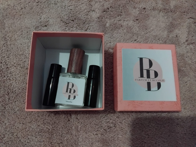 coffret 2 roller Antilles et Vanille + flacon parfum 10 ml