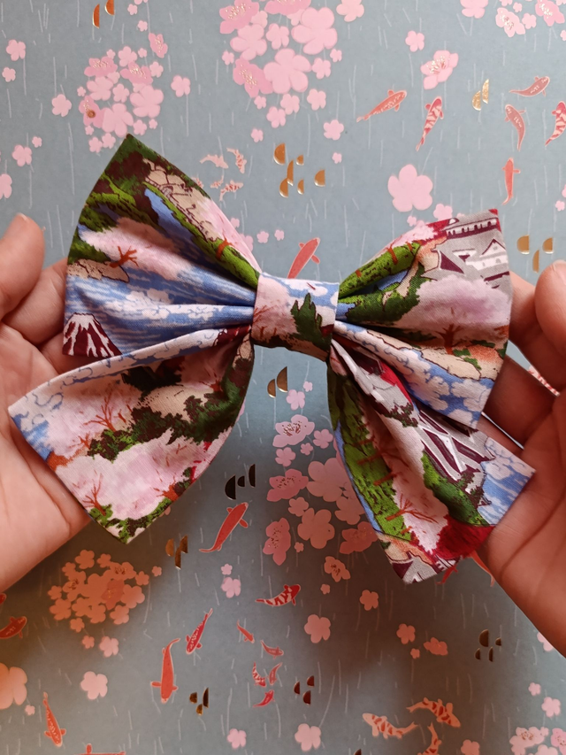 Schleife "Japanische Burg mit Kirschblüten" 