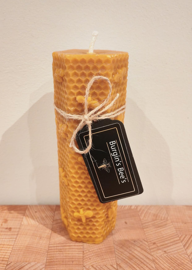 Honey comb print + bee pillar 100% pure beeswax