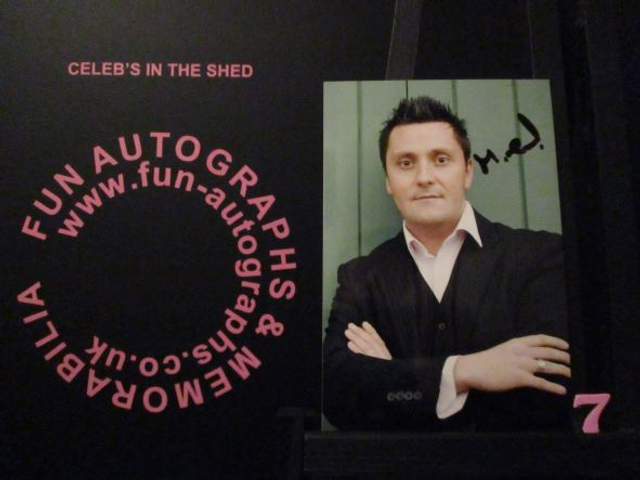 Martin Scarborough Authentic Autographed 6x4 Photograph (B7)