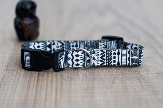 Safari collar