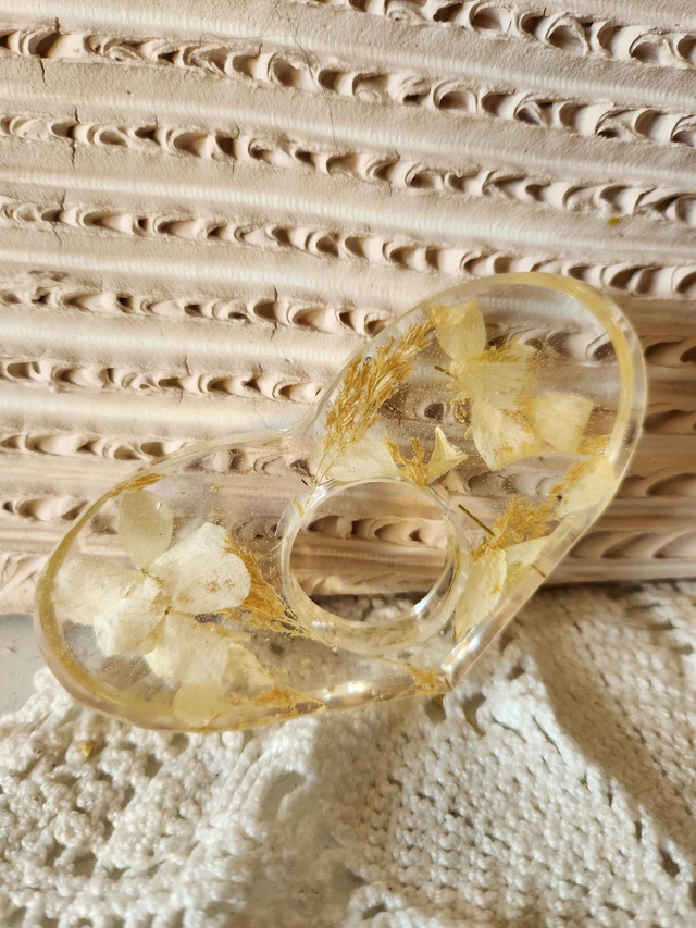 Bague de lecture fleurs séchées cœur 