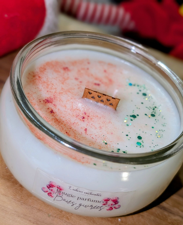 Bougie parfumée "BAIES GIVRÉES"