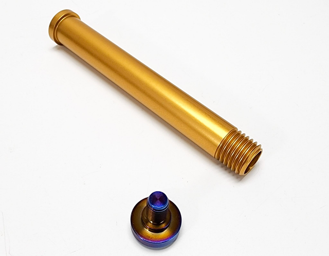 Axe de roue avant RST Warp9