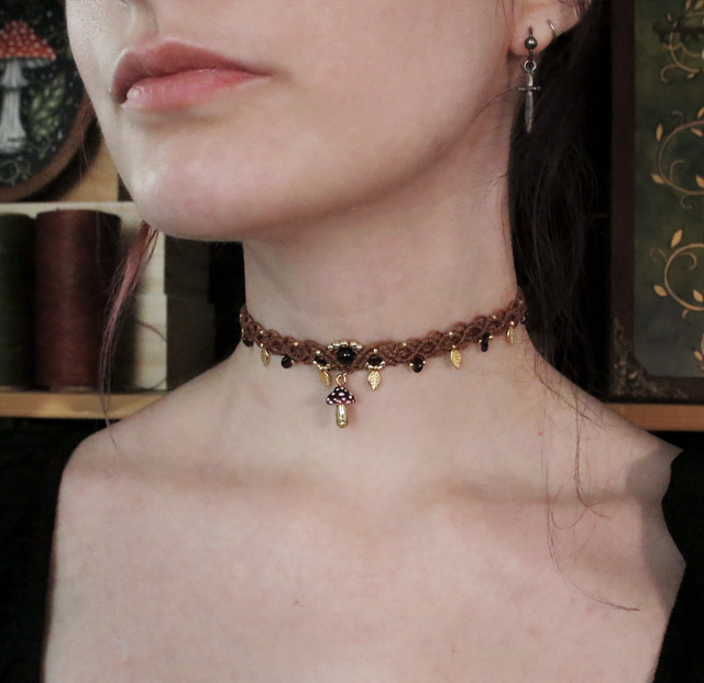 Cueillette Fongique | Collier Amanite Doré