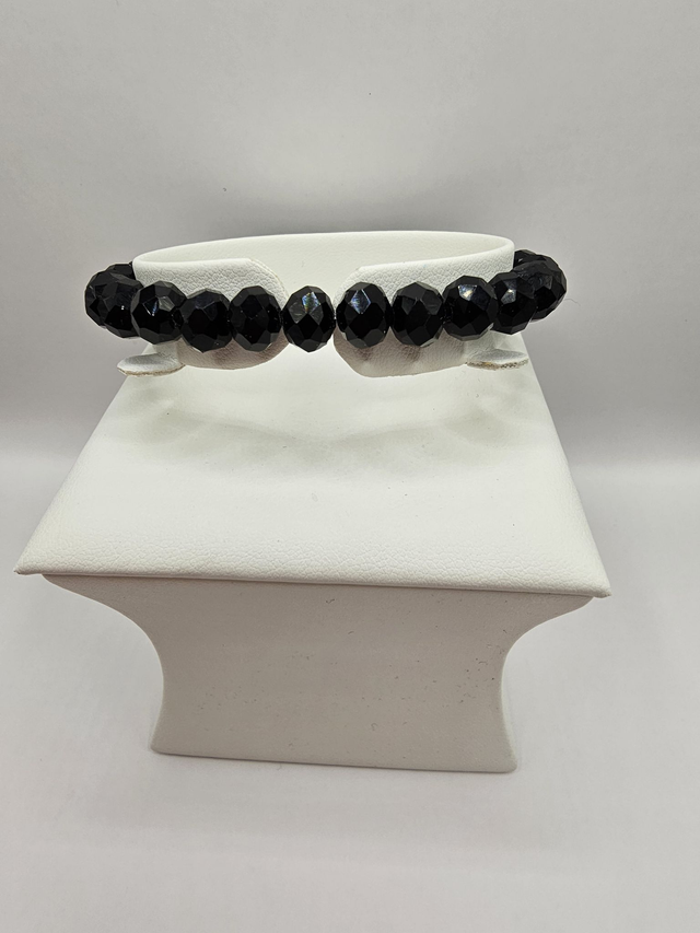 Black Faceted Glass Bead Bracelet.