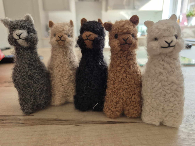 Mini Alpaca Figurine Black