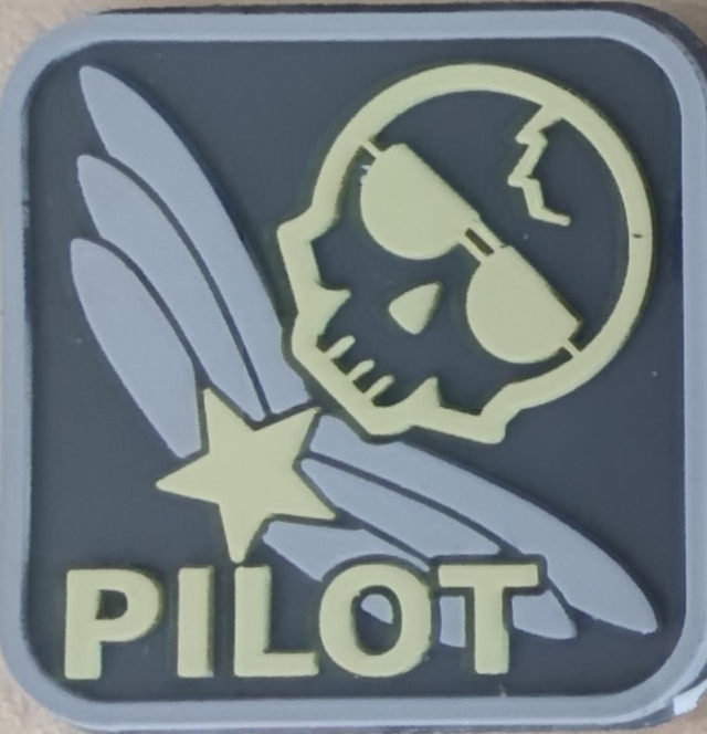 Patch Carré "Pilot" Gomme