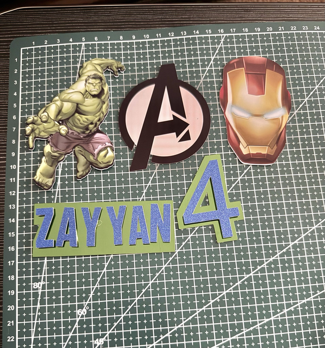 Personalised Avengers Cake toppers