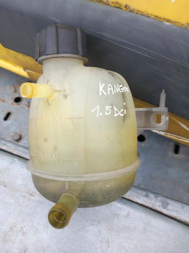 Bocal liquide de refroidissement 