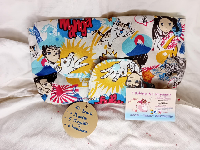 Trousse beauté manga 