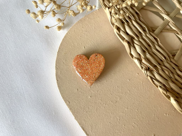 Pin’s Grand Coeur Paillettes colorées