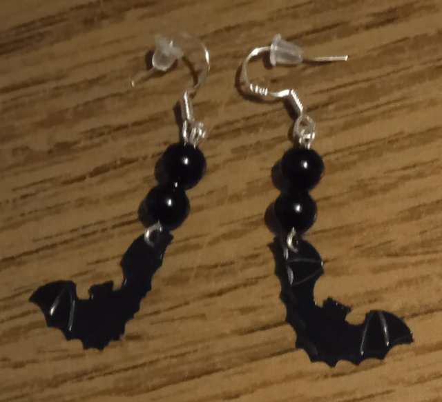tourmaline noire (boucles d'oreilles "chauve souris") 