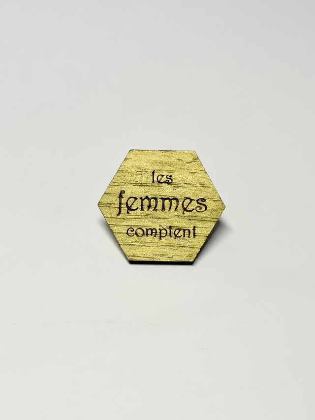 Pin’s « Les femmes comptent »