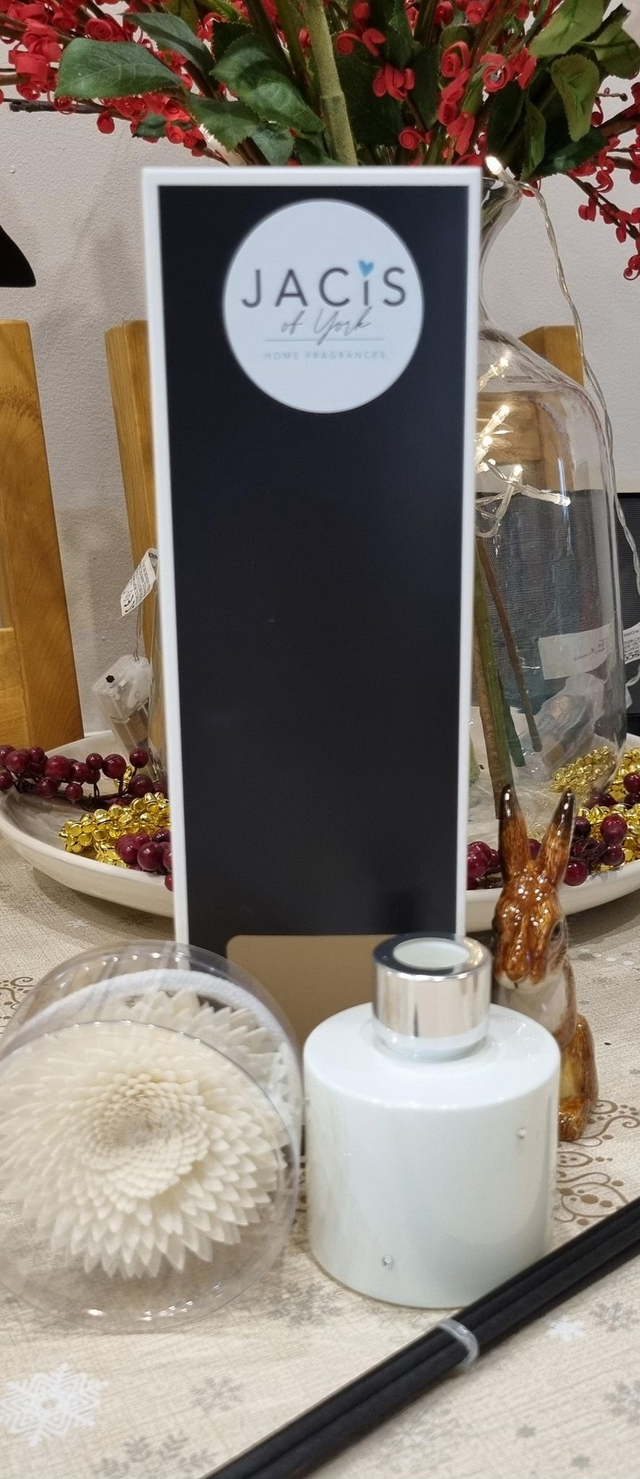 Jacis of York: 100ml Luxury Reed Diffuser – Various Scents