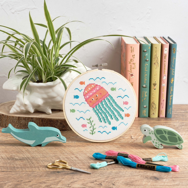 Counted Cross Stitch Kit: Under the Sea Collection: Jellyfish