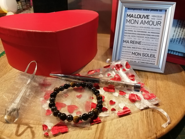 BOX LOVE pour votre chéri/e pour la Saint Valentin ou son anniversaire