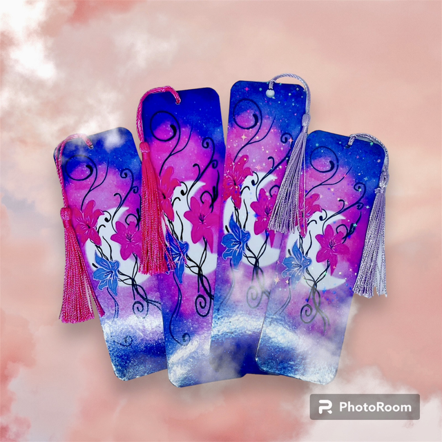 Marque page Lys lunaire