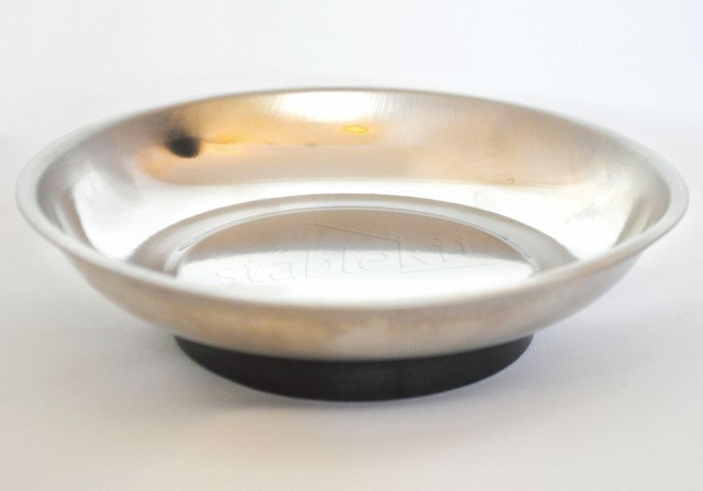 Stable Kit Magnetic Stud Tray